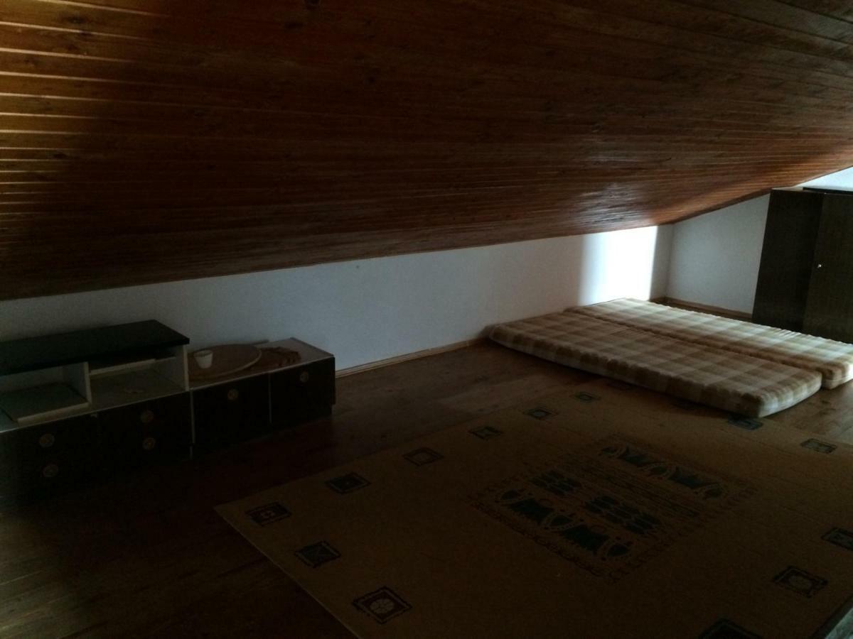 Holiday House Cervena Veza Piest'any Exterior photo